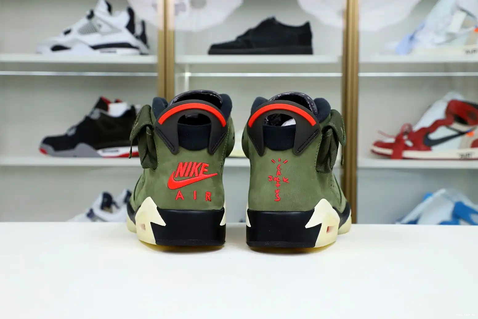 RETRO AIR 6 Kimikick 'OLIVE' TRAVIS SCOTT JORDAN X 0701